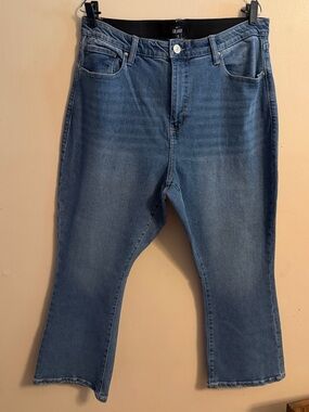 LuLaRoe Straight Leg Women’s Jeans - Medium Blue